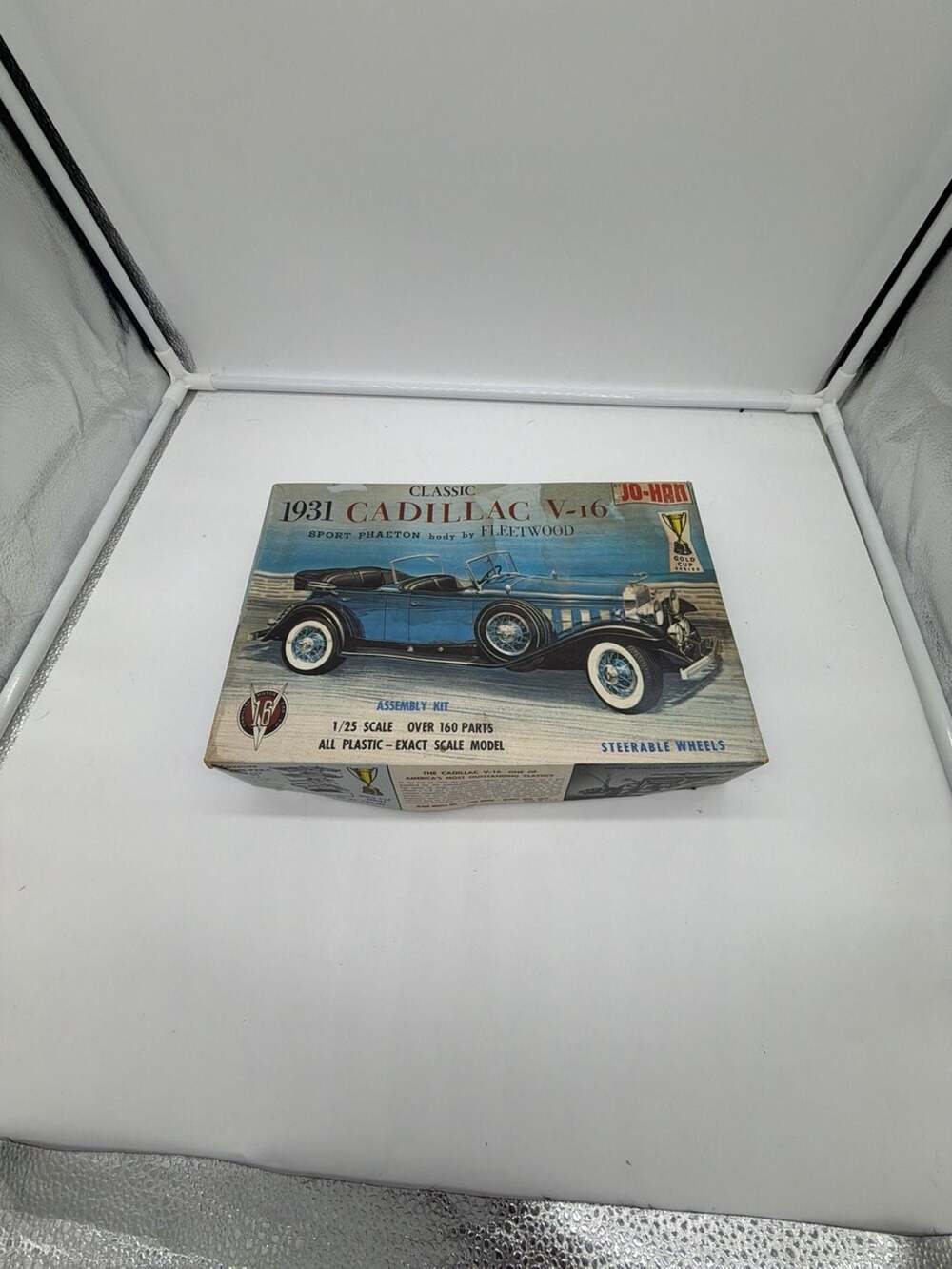 Jo-Han 1931 Cadillac V-16 Sport Phaeton Body by Fleetwood 1/25 Scale Model Kit